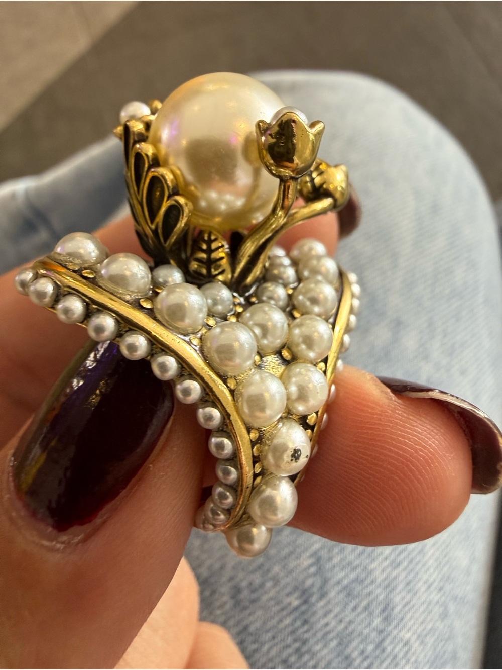 Pearl Cluster Statement Ring in White and Gold size 6.5